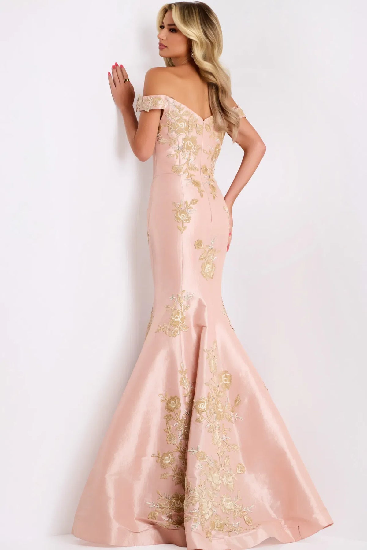 Jovani - 00635 Sweetheart Embroidered Trumpet Dress