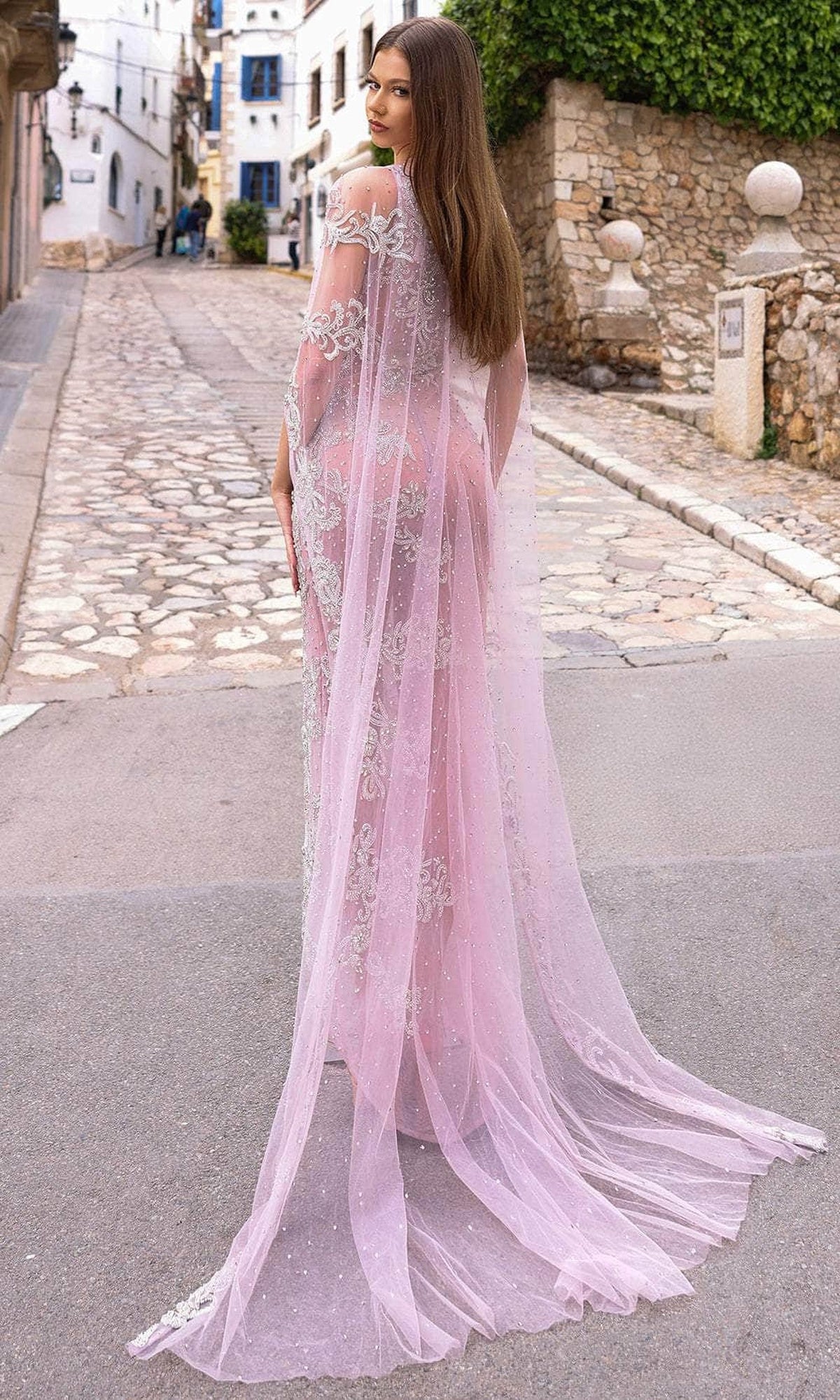 Chic & Holland HF110395 - Appliqued Jewel Neck Evening Dress