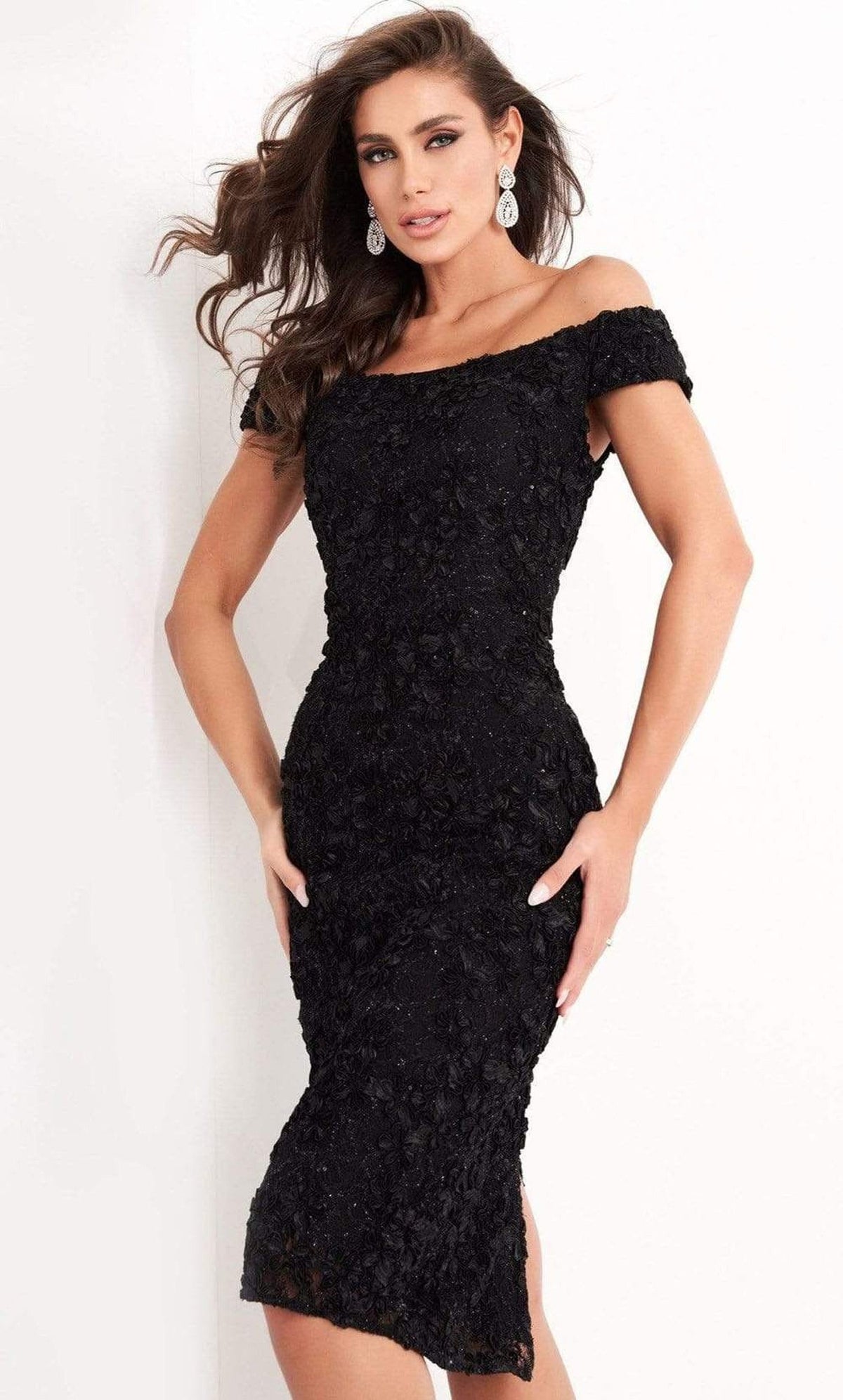 Jovani - 04763 Off-Shoulder Textured Lace Sheath Knee-Length Dress - Red - Main