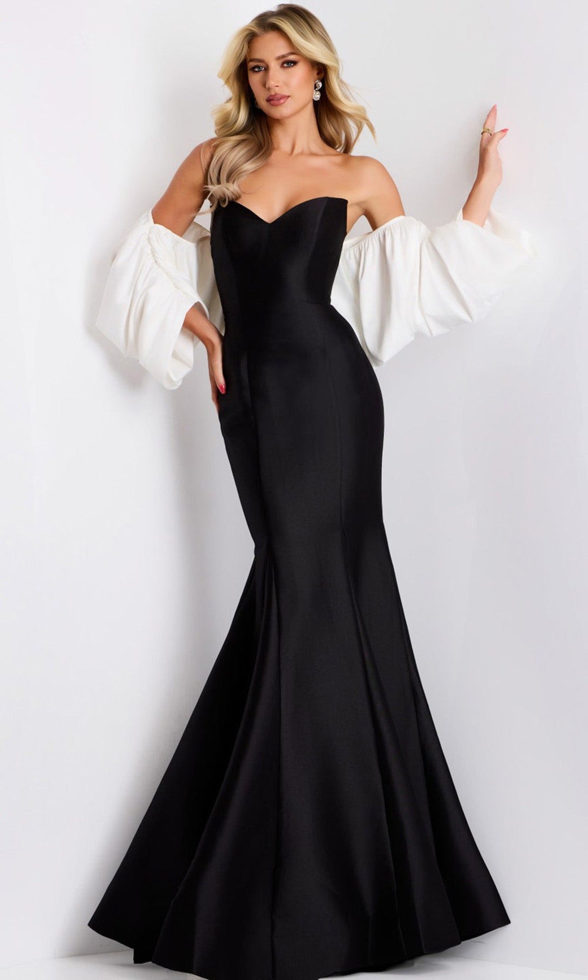 Jovani 45358 - Dramatic Sleeves Velvet Mermaid Gown - White/Black - Main
