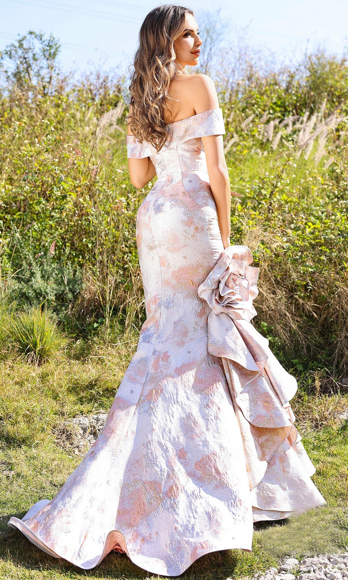 Terani Couture 252M5318 - Metallic Off Shoulder Mermaid Gown